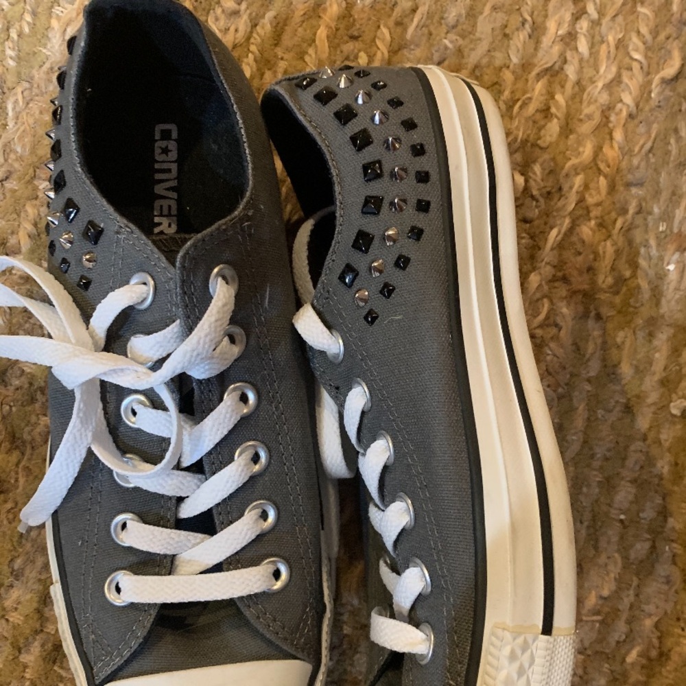Women’s dark grey studded converse